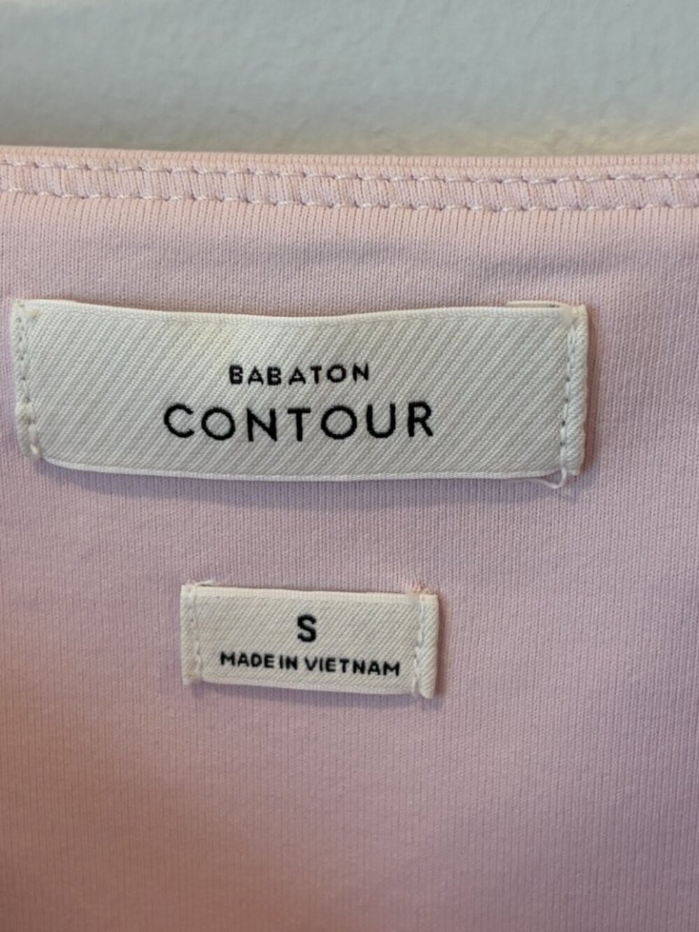 Aritzia Contour Square-Neck Bodysuit in Halo Pink, Size Small - Picture 5 of 8